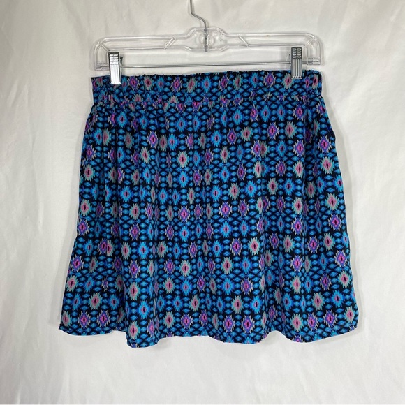 Socialite Aztec Pattern Elastic Back Skater Skirt - Picture 2 of 3
